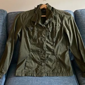 Lightweight army green jacket